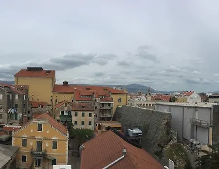 Marmont Διαμέρισμα