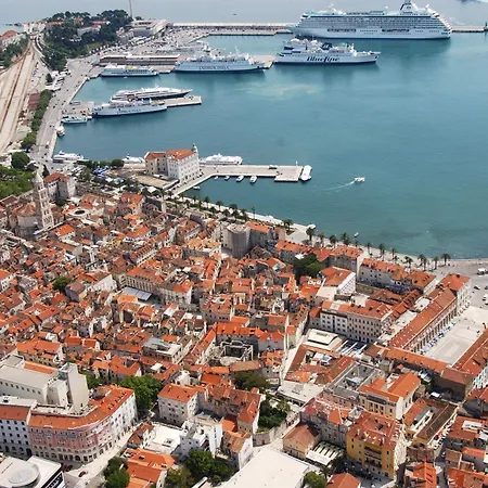 Marmont 스플리트